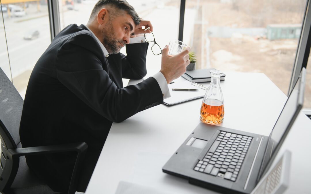 Hoe alcoholgebruik de productiviteit op de werkvloer beïnvloedt
